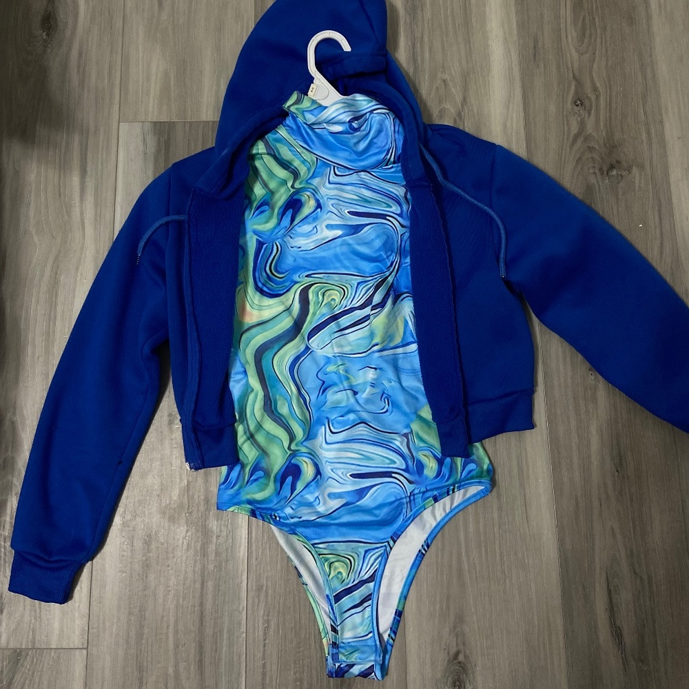 Cropped Hoodie & Bodysuit Set